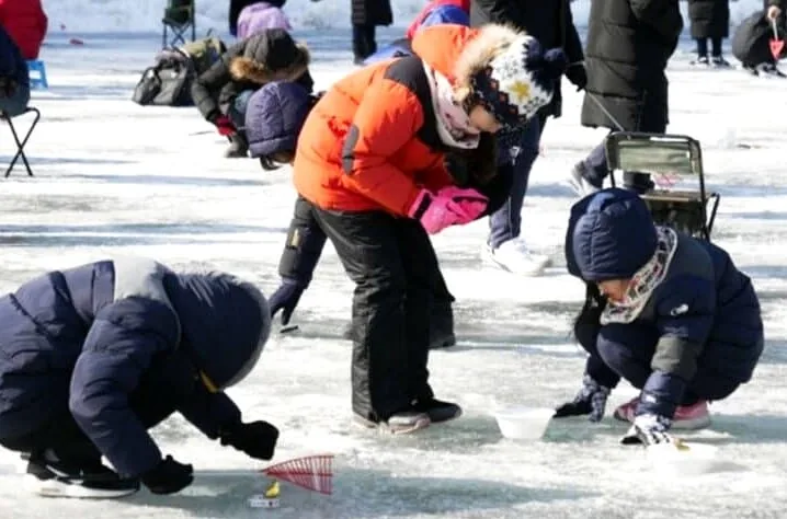 암산얼음축제 빙어낚시 / 사진=공식홈페이지