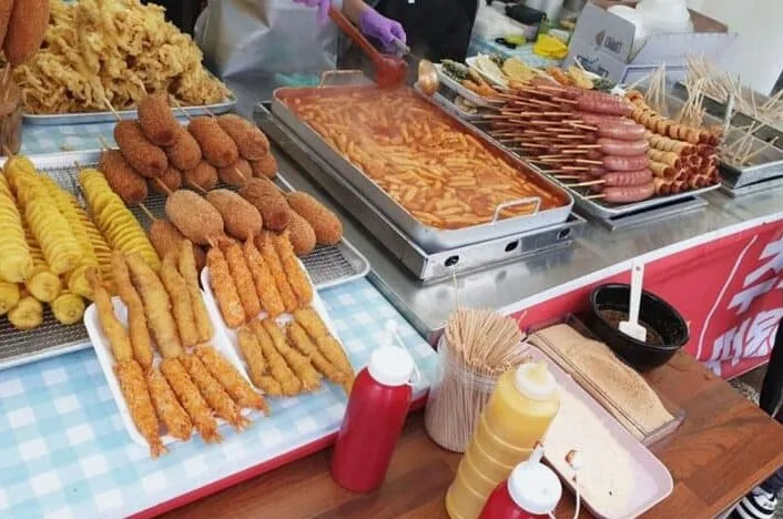 홍천강 꽁꽁축제 먹거리 / 사진=홍천문화재단