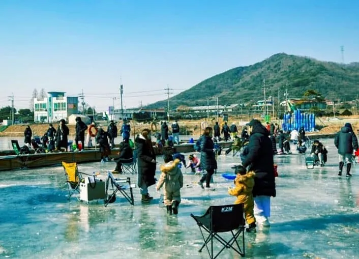 왕방마을 얼음축제 / 사진=인천관광공사